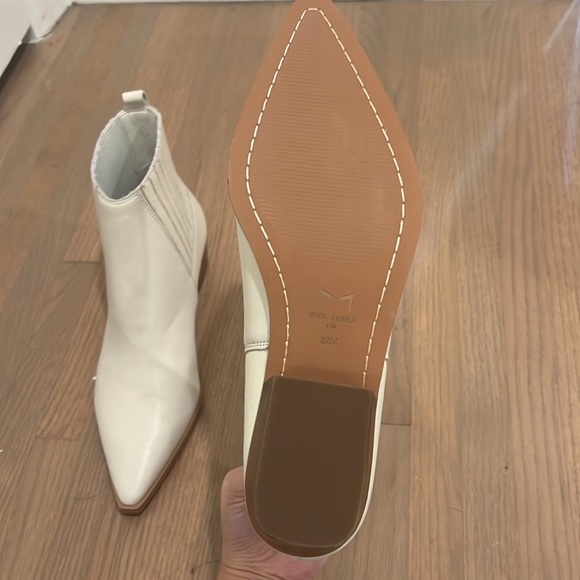 Marc Fisher Yale White Leather Booties / Boots - Picture 2 of 3
